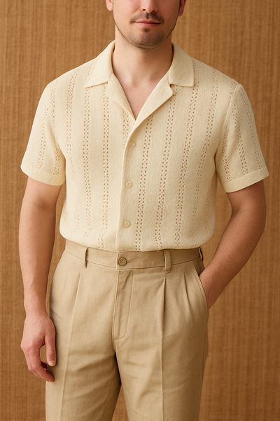Leichtes Strickpolo im Riviera-Stil